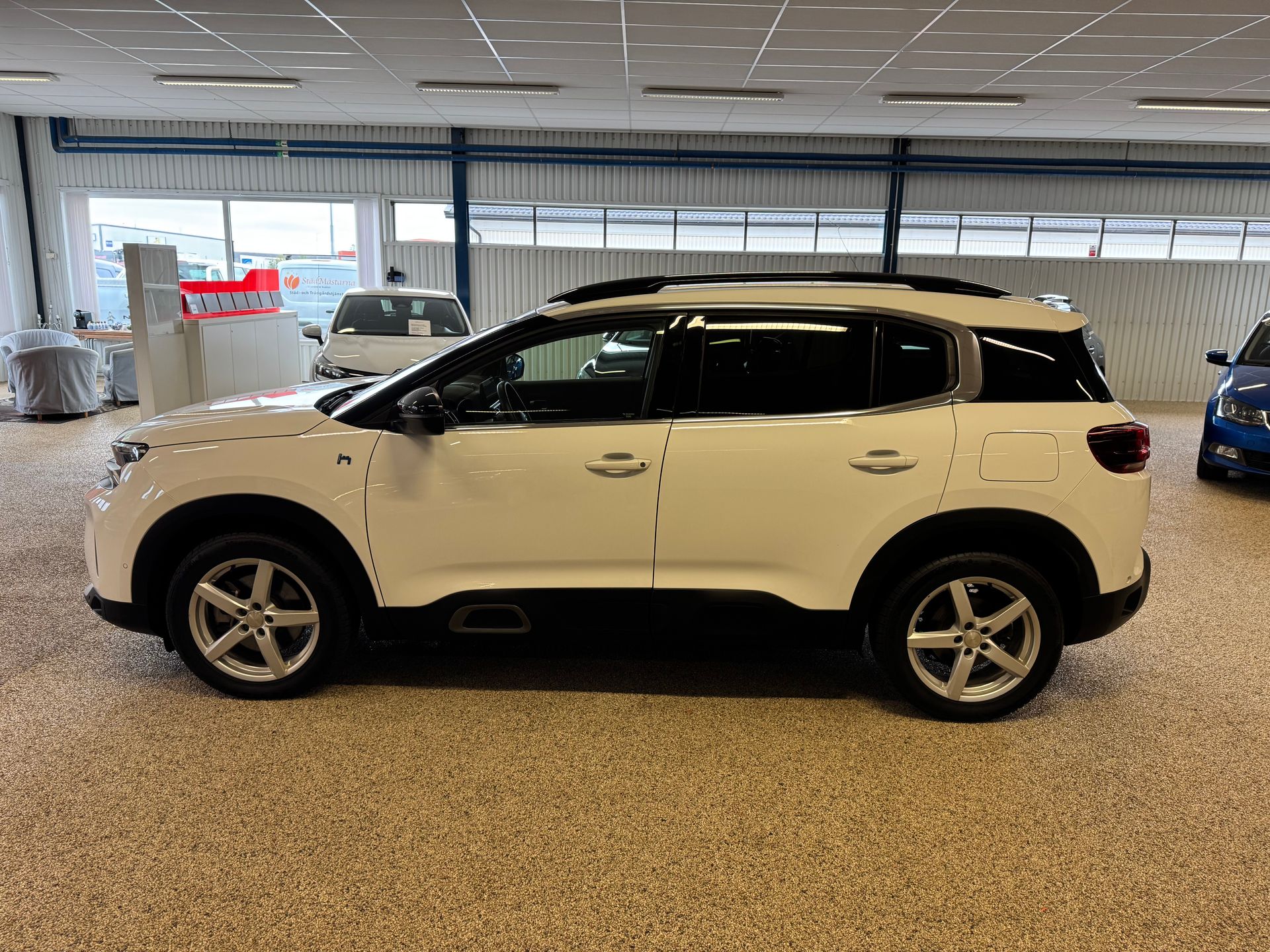 Citroen C5 Aircross Hybrid 225 2023, bild 6/10