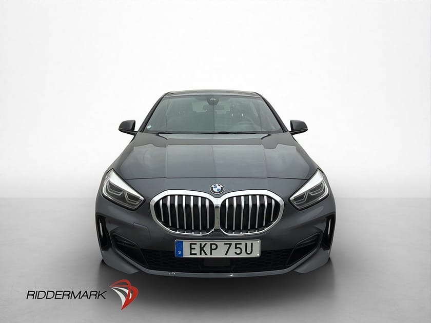 Bild 2 av BMW 118i 118 M Sport Halvskinn Sensorer Bluetooth Rattvärme
