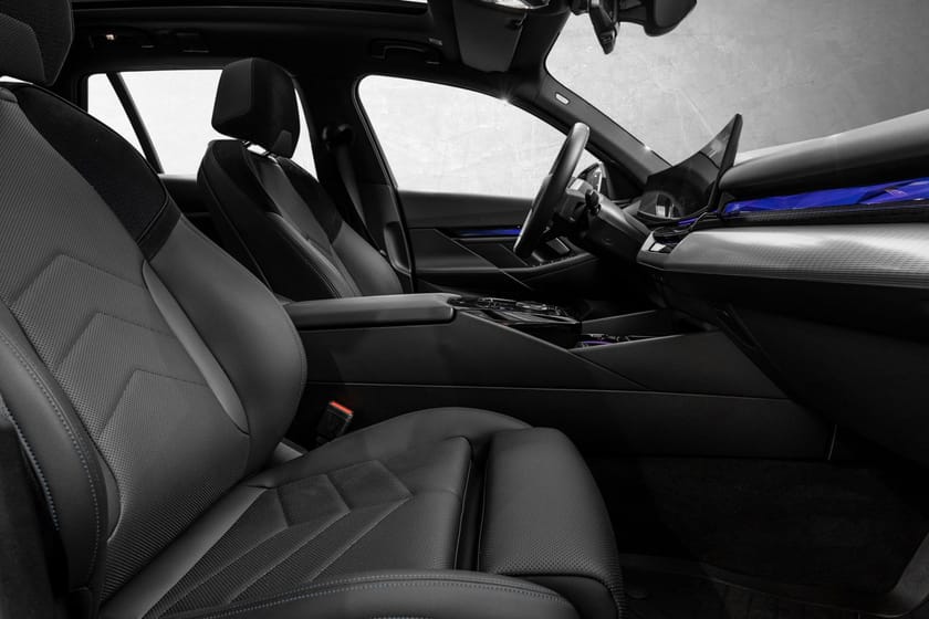 Bilde 2 av BMW i5 xDrive40 Touring Fully Charged Premium E (K)