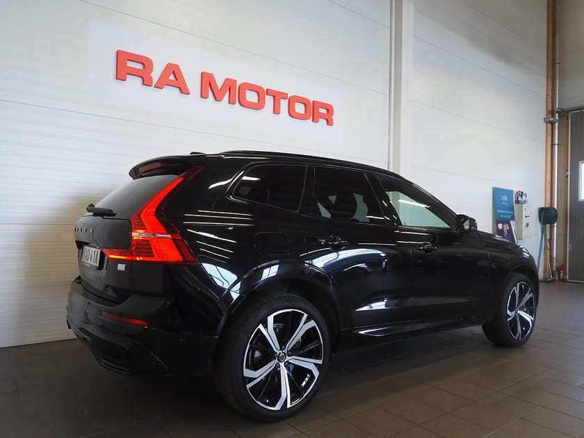 Bild 5 av Volvo XC60 Recharge T8 AWD Geartronic R-Design 392hk | Pano | 360°