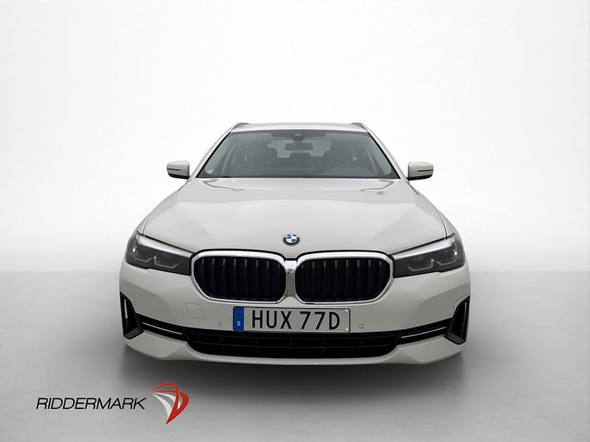 Bild 2 av BMW 530e Touring 292hk Kamera Navi HiFi Läder Cockpit Drag