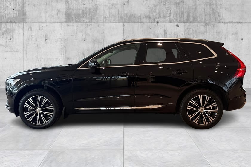 Bilde 2 av Volvo XC60 Recharge SPE T6 II LR *Pano*H.Feste*ACC*HUD*360