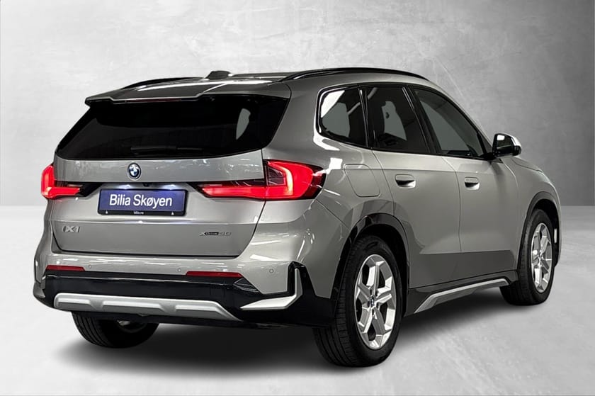 Bilde 4 av BMW iX1 xDrive30