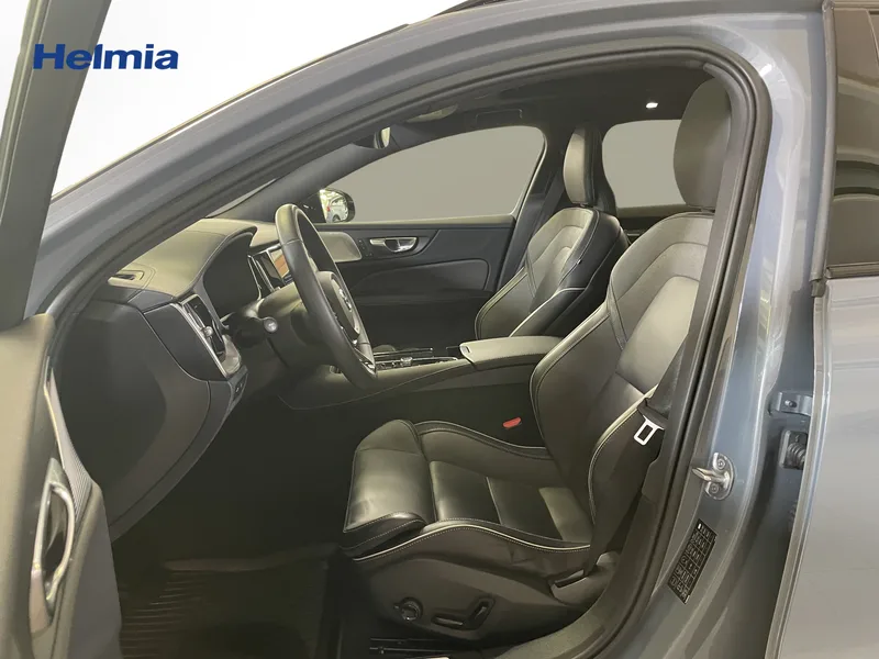 Bild 12 av 14 – Volvo V60 Recharge T6 Ultimate Dark
