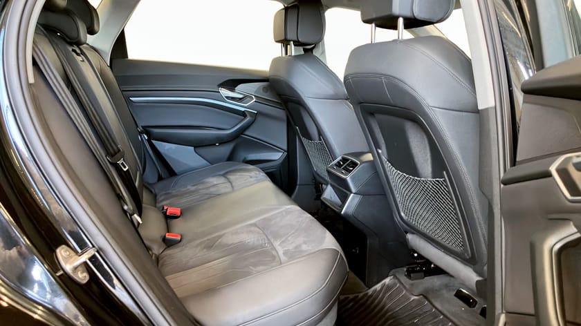 Bild 5 av Audi e-tron 55 quattro quattro, 408hk, |CARPLAY|DRAGKROK|BACKKAMERA|