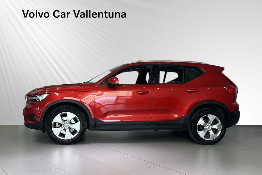 Bild 3 av Volvo XC40 B4 FWD Bensin Momentum Advanced Edt