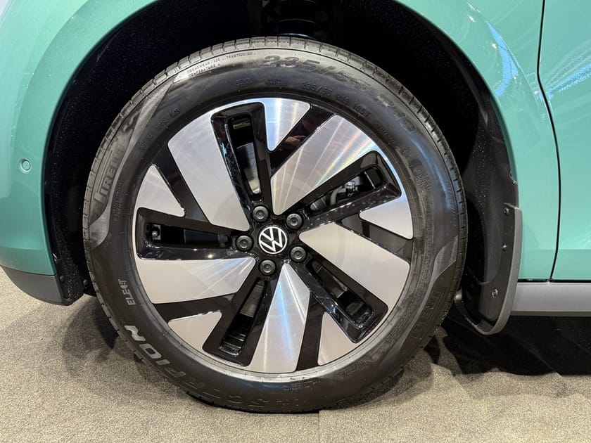 Bild 3 av Volkswagen ID. Buzz LWB Pro 7-Sits Lång / Drag / 360-kamera