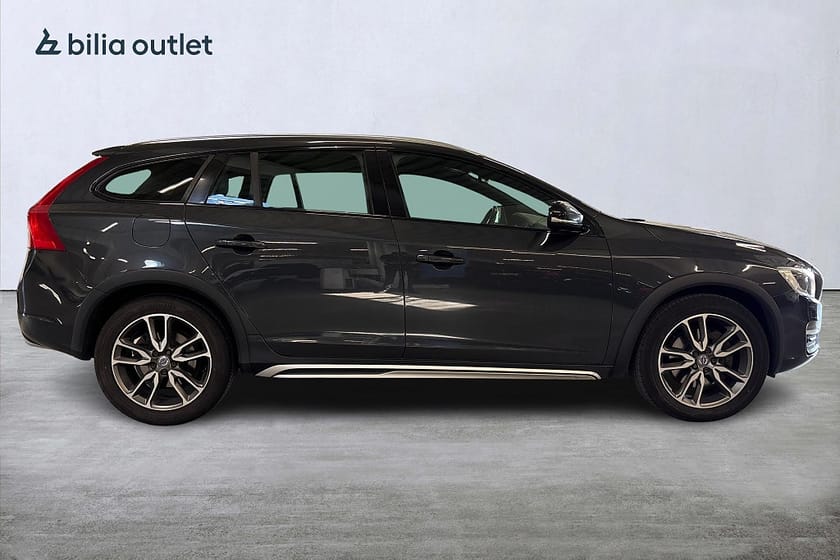 Bild 5 av Volvo V60 Cross Country D4 AWD aut Business Adv Summum 190hk Navi Drag P-värm
