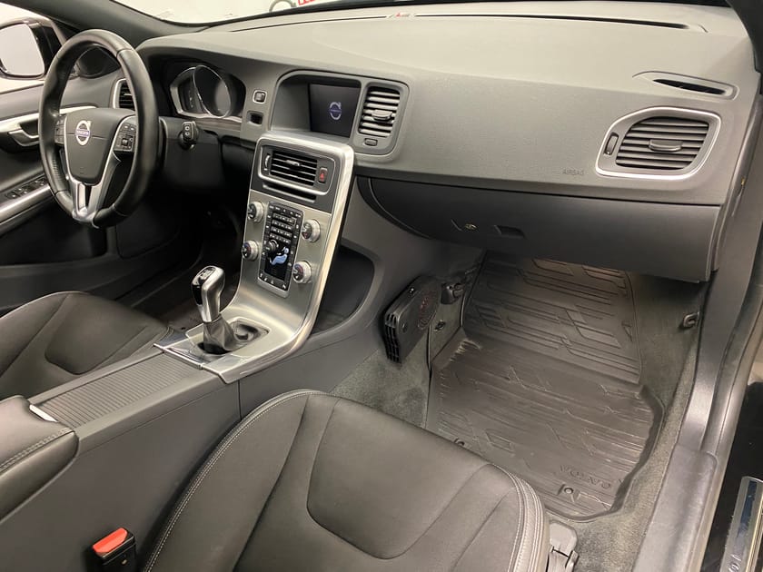 Bild 4 av Volvo V60 Cross Country D4 Classic Plus