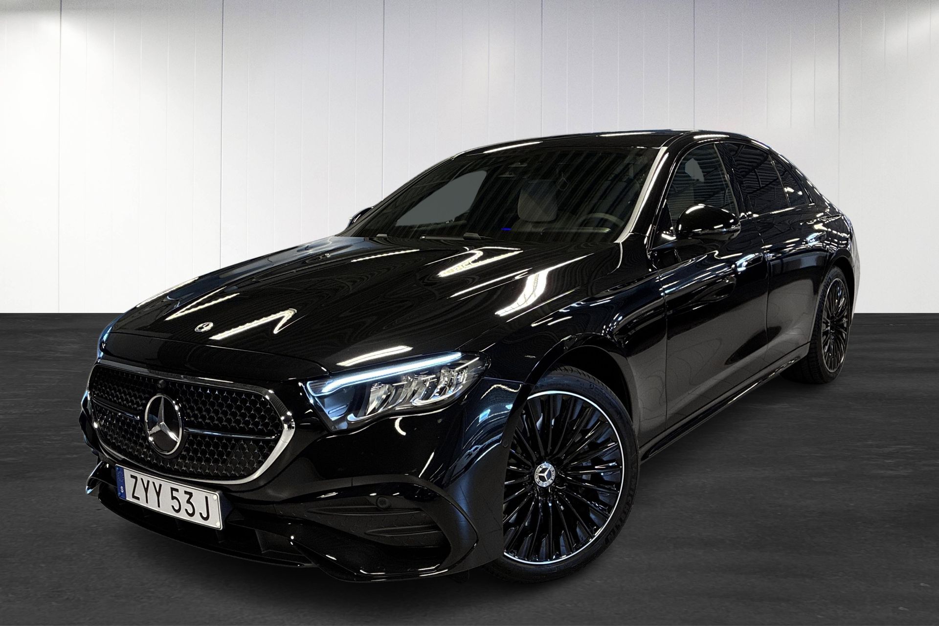 Mercedes-Benz E