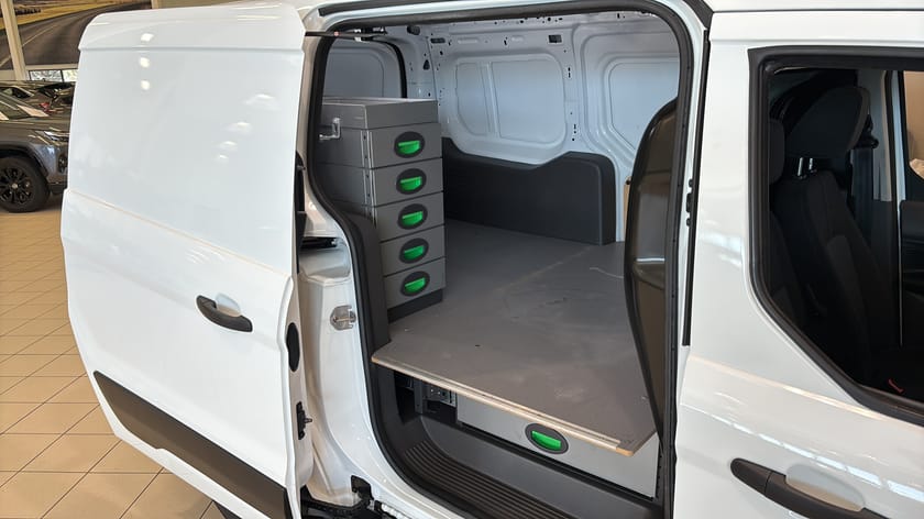 Bild 5 av Ford Transit Connect 230 LWB L2 Automat Drag Inredning Carplay