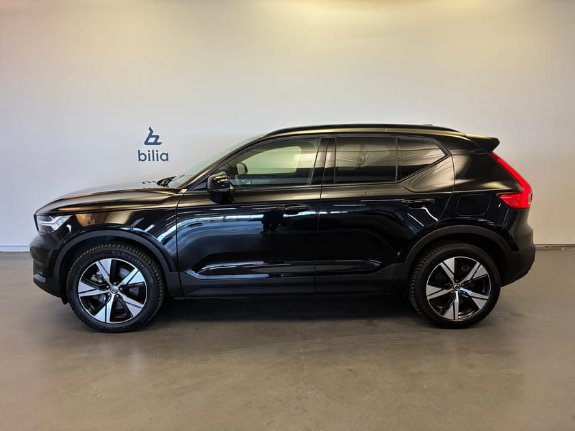 Bild 3 av Volvo XC40 Recharge Plus / Keyless / BLIS / Navigation / Backkamera /
