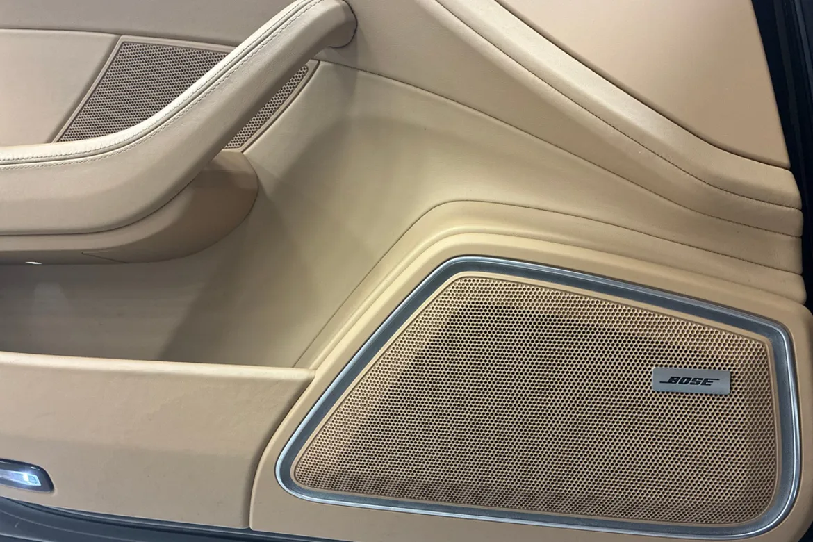 Porsche Panamera 4 E-Hybrid
