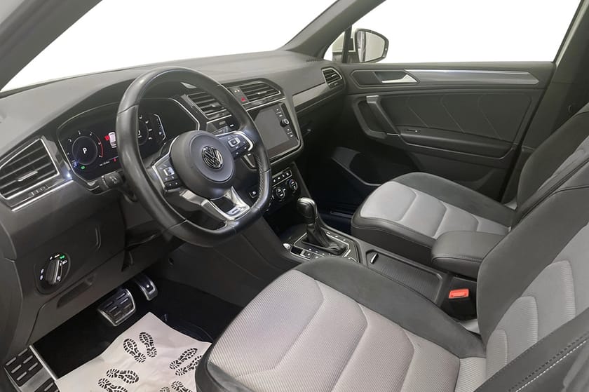 Bild 4 av Volkswagen Tiguan Allspace 7-sätes 2,0TDI 4M Dsg R-line/ 7-sits