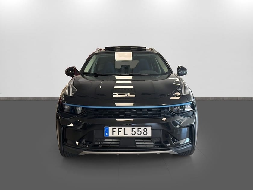 Bild 2 av Lynk & Co 01 PHEV DCT *Panorama*DRAG*Euro 6