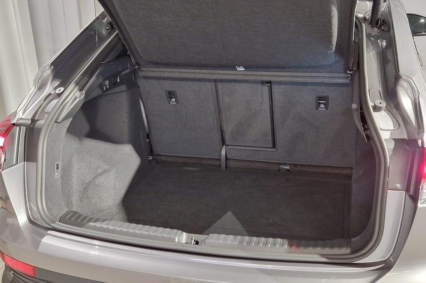 Bild 5 av Audi Q4 45 Sportback e-tron quattro | S line Proline | Drag | Sonos