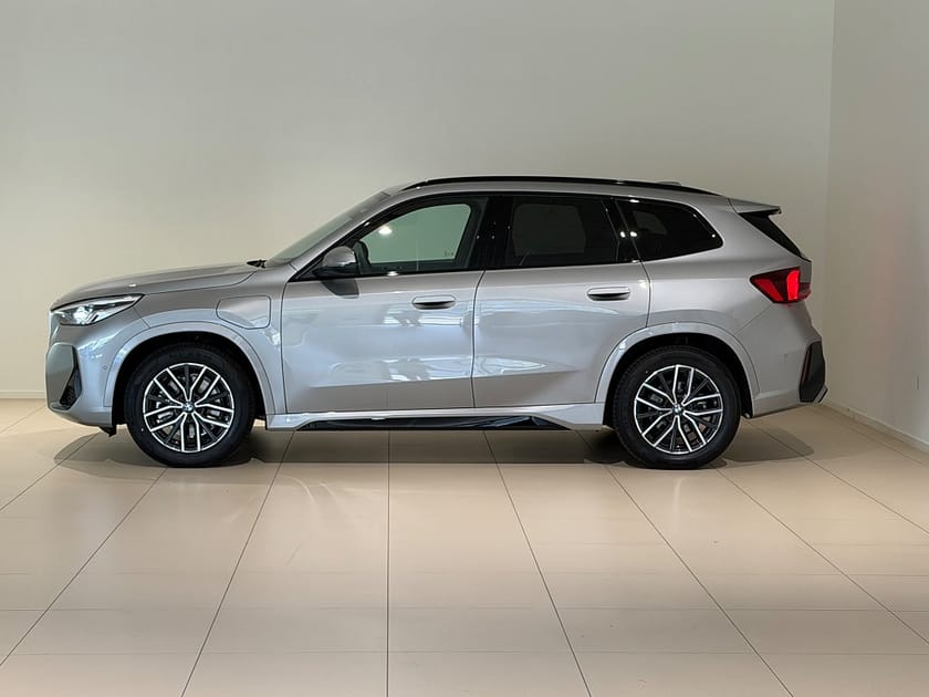 Bild 2 av BMW X1 xDrive25e xDrive 25e, M-Sport, Drag, Värmare, Adpt Fart, Elstolar