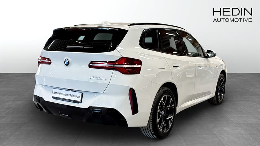 Bild 2 av BMW X3 30e xDrive xDrive30e M-Sport Drag Rattvärme