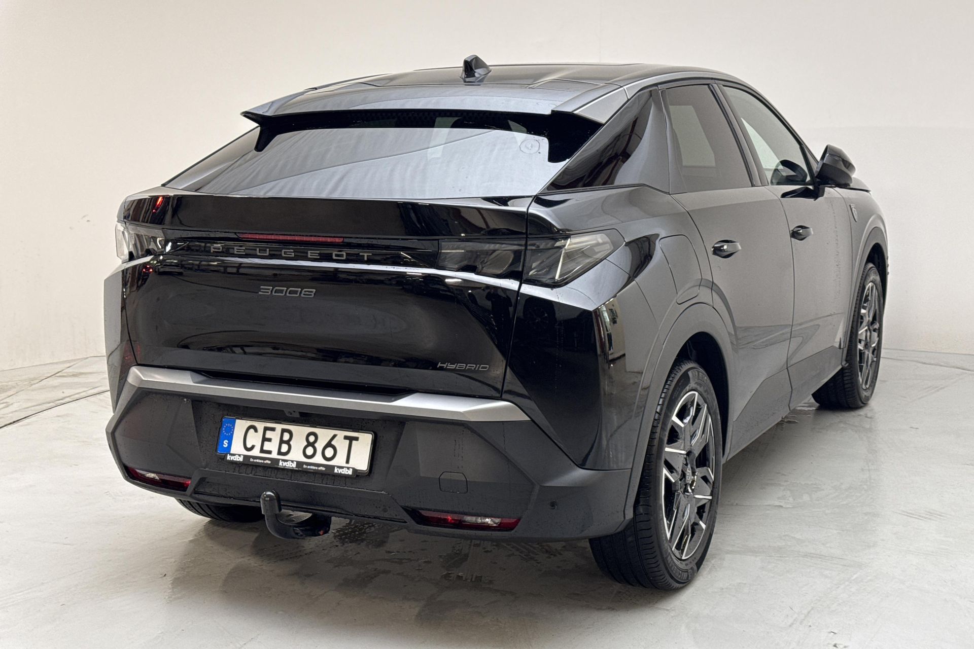 Peugeot 3008 Hybrid 145 2025, photo 3/10