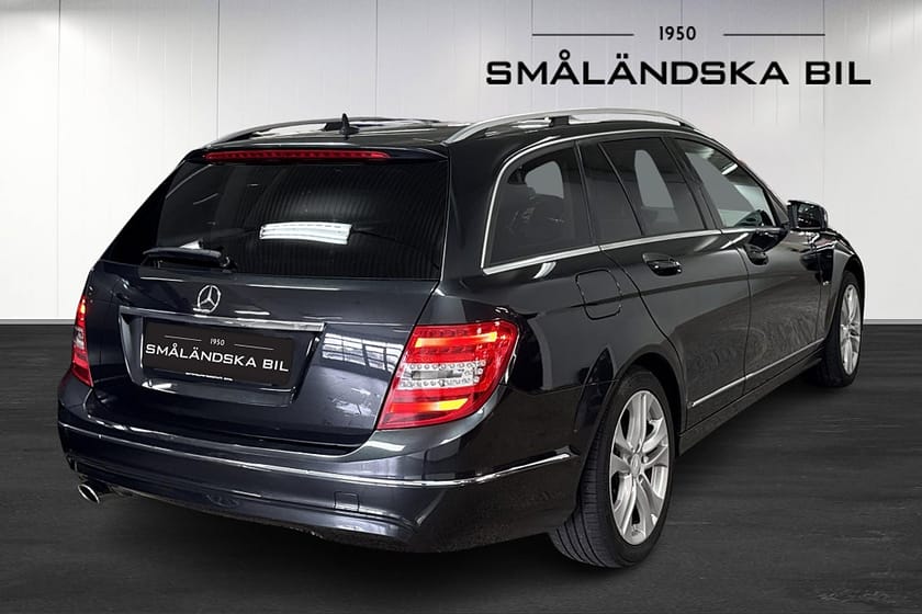 Bild 4 av Mercedes-Benz C 220 T CDI BE BlueEFFICIENCY Plus Avantgarde 170hk