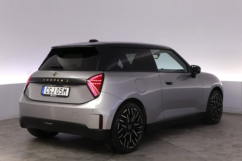 Bild 5 av MINI Cooper SE Favoured Pano Kamera HuD Läder BSM Navi
