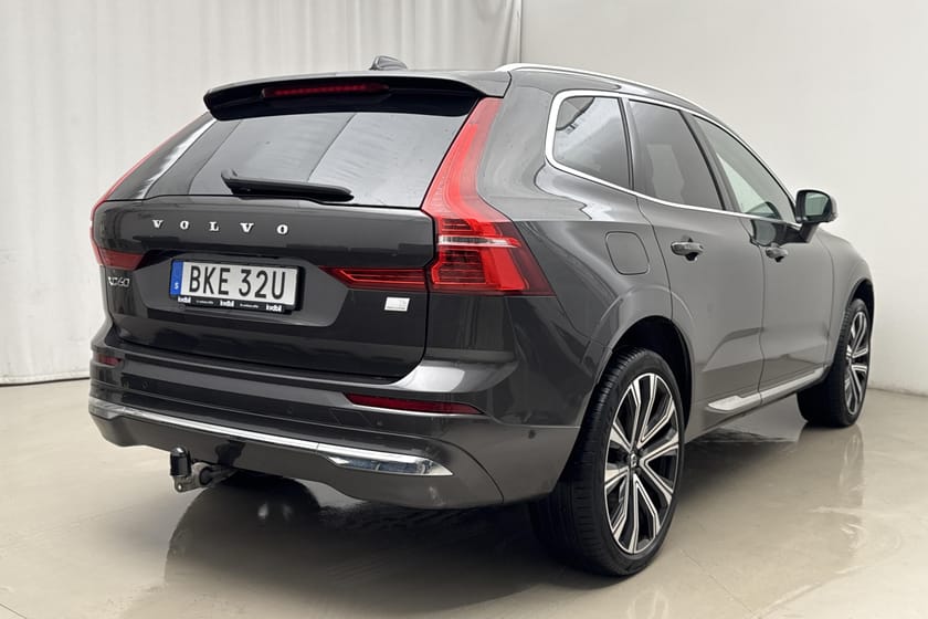 Bild 3 av Volvo XC60 T6 AWD Recharge (340hk) Inscription Luft B&W