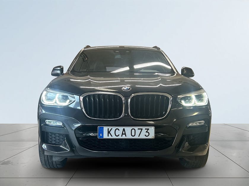 Bild 2 av BMW X3 xDrive20d M Sport S&V-däck Drag Mvärme 360°kamera Navi