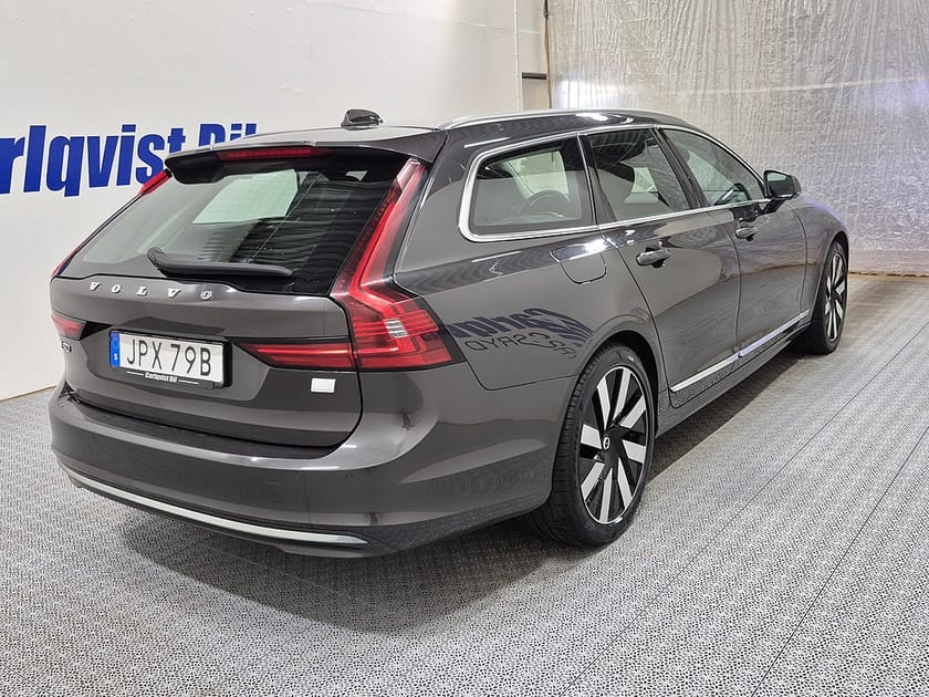 Bild 4 av Volvo V90 T6 Recharge Plus Bright plug in AWD 350HK 4x4 Läder