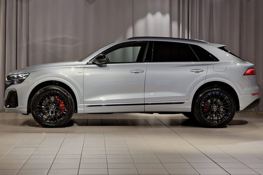 Bild 2 av Audi Q8 60 TFSI e quattro