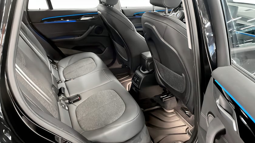 Bild 5 av BMW X1 xDrive25e