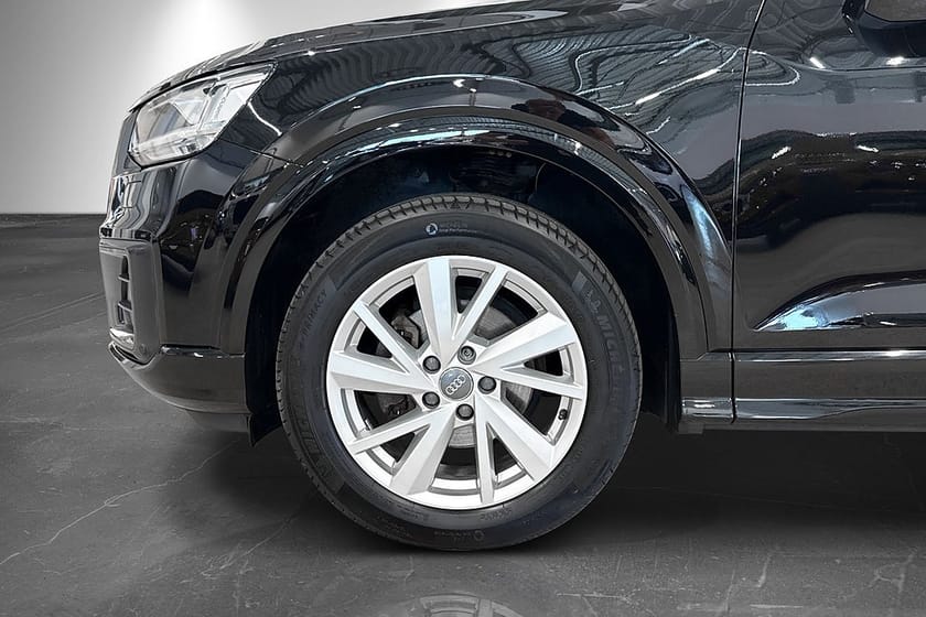 Bild 3 av Audi Q2 30 TDI 116hk S Tronic Cockpit Adaptiv B&O Nyservad