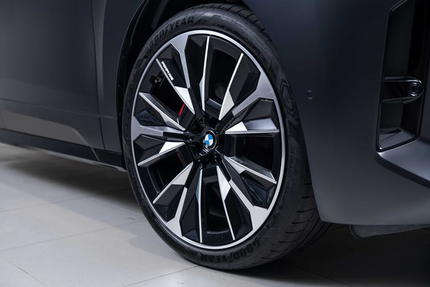 Bilde 3 av BMW iX M70 xDrive 6,29% Rente - M70-SuperCharged