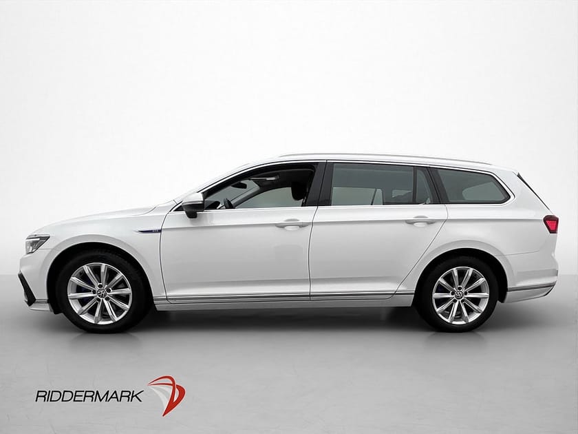Bild 4 av Volkswagen Passat Sportscombi GTE 1.4 TSI 218hk Drag CarPlay Kamera Navi