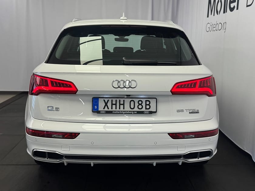 Bild 5 av Audi Q5 55 TFSI e quattro TFSI-e 367hk Luftfjädring/Drag/Matrix/Rattvärme
