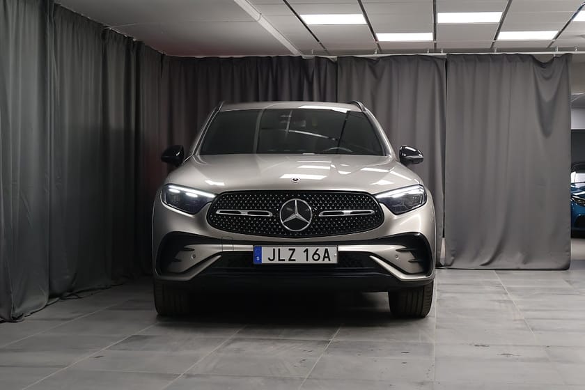 Bild 3 av Mercedes-Benz GLC 220 d 4MATIC AMG Premium HUD Värmare Drag 360 MOMS