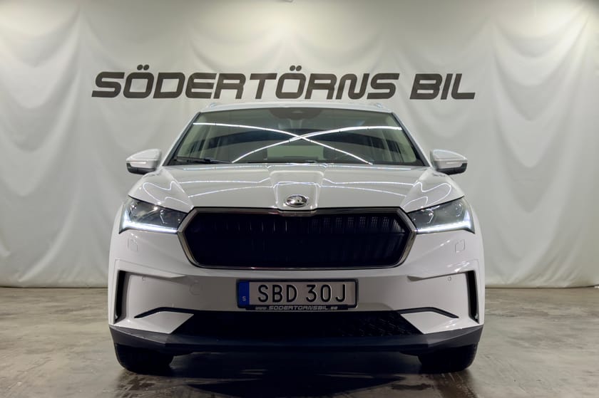 Bild 4 av Škoda Enyaq iV 80x AWD DRAG KAMERA VPUMP ELSTOL MOMSBIL