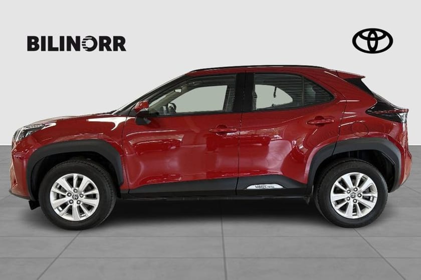 Bild 4 av Toyota Yaris Cross Hybrid AWD-i 1,5 ACTIVE TAKRELING