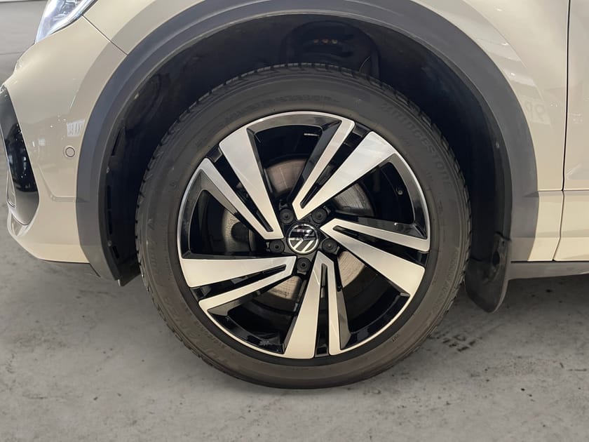 Bild 5 av Volkswagen T-Roc R-Line TSI 190hk 4Motion Drag/värmare/Top Sport