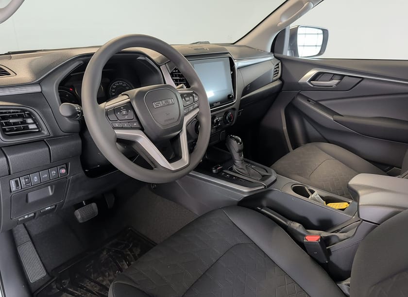 Bild 2 av Isuzu D-Max Crew Cab EC XRM 525.600:- ex. moms *Hugobil Edition 75år*