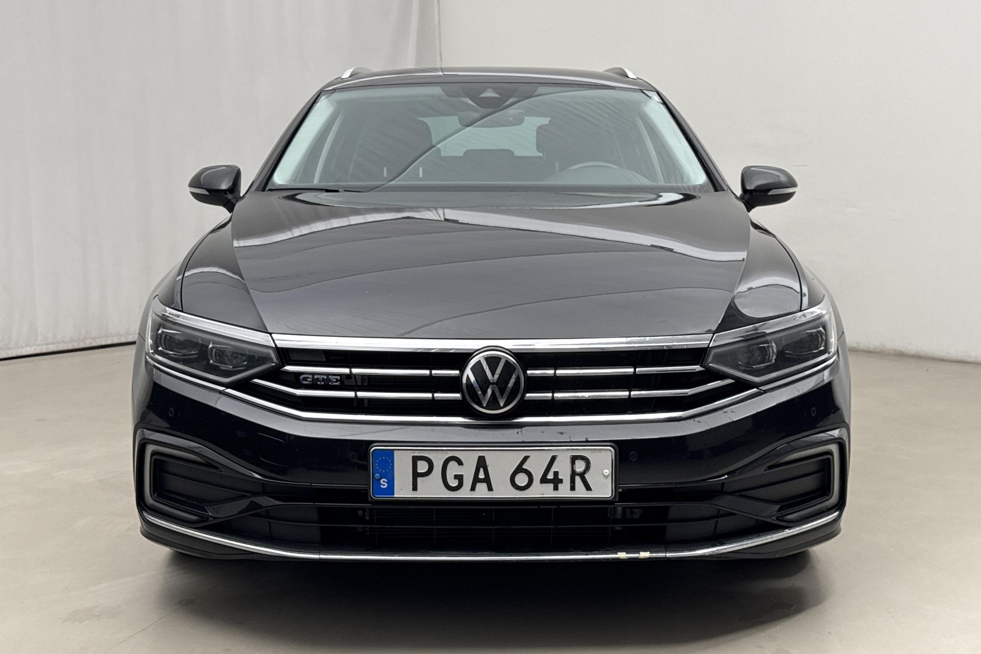 Volkswagen Passat Sportscombi GTE 2023, bild 5/10