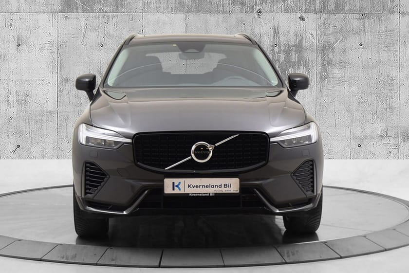 Bilde 2 av Volvo XC60 T6 Plus Dark/KROK/PANORAMA/R.KAM