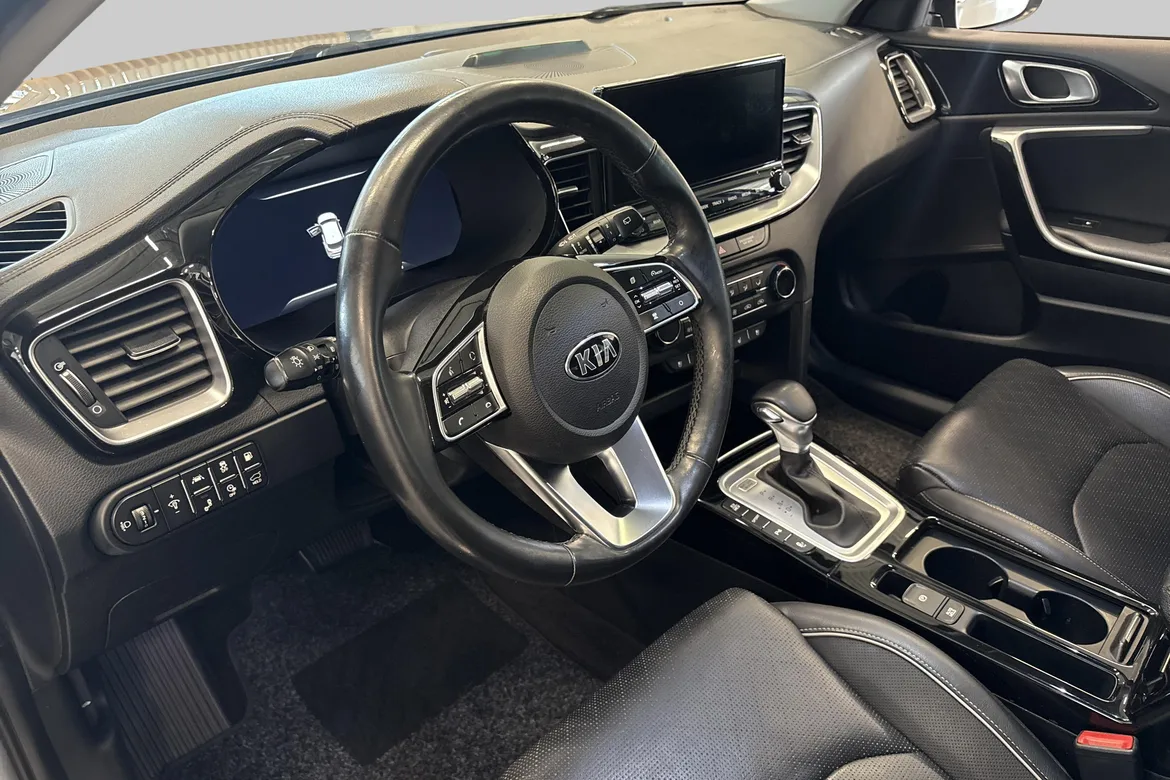 picture of a car