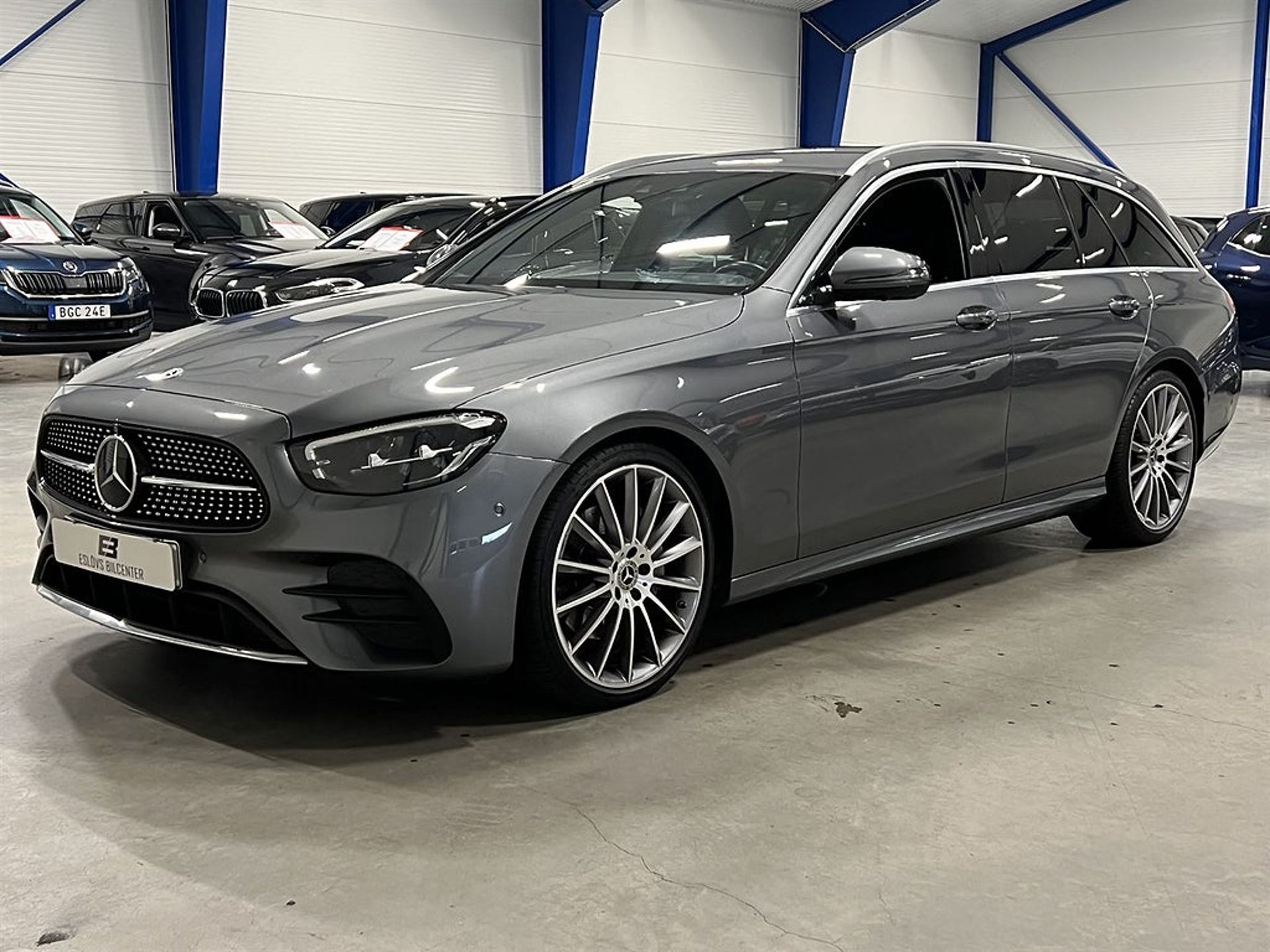 Mercedes-Benz E 2022, photo 7/10