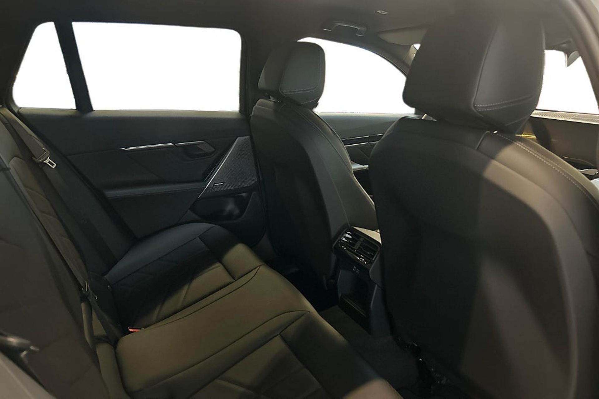 BMW 530e M Sport 2026, bild 7/10