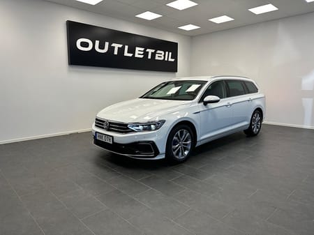 Volkswagen Passat Sportscombi GTE 1.4 TSI Navi Drag Värmare Carplay