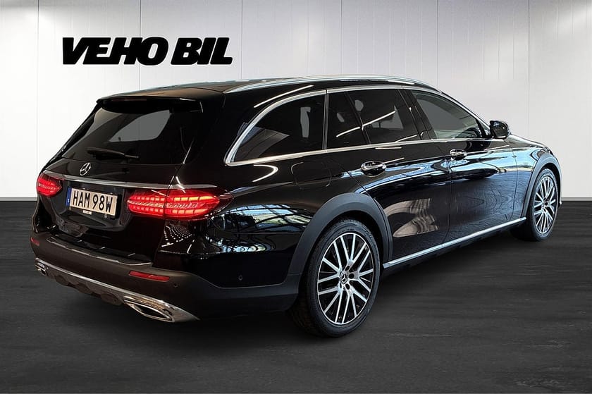 Bild 3 av Mercedes-Benz E 220 d 4MATIC All-Terrain Drag Värmare Panorama