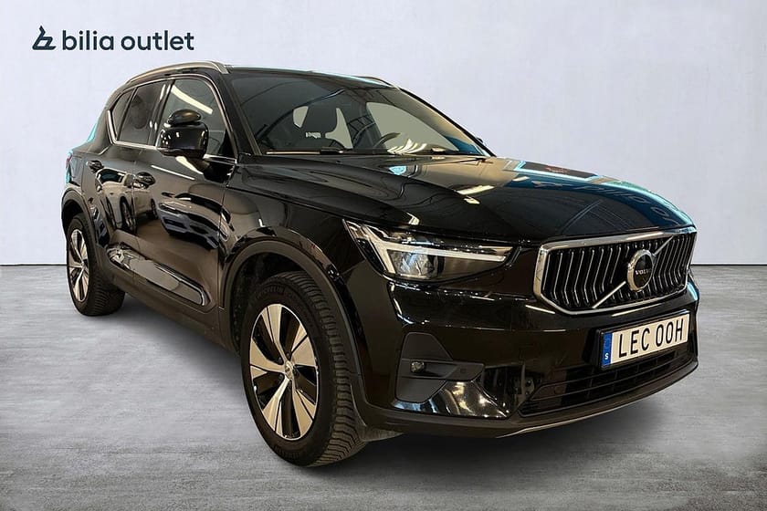 Bild 3 av Volvo XC40 Recharge T4 DCT 211 Hk Core Bright Drag Backkamera