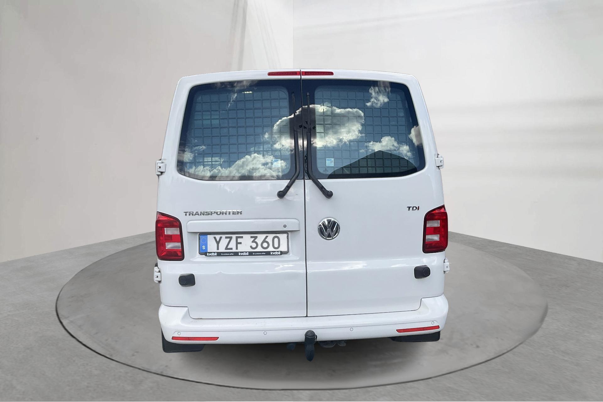 Volkswagen Transporter 2.0 TDI BMT 2018, bild 6/10