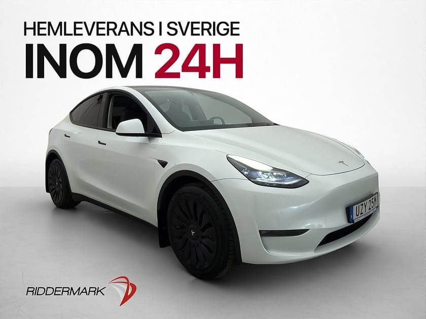 Bild 1 av Tesla Model Y Long Range AWD Svensksåld Panorama MOMS Drag
