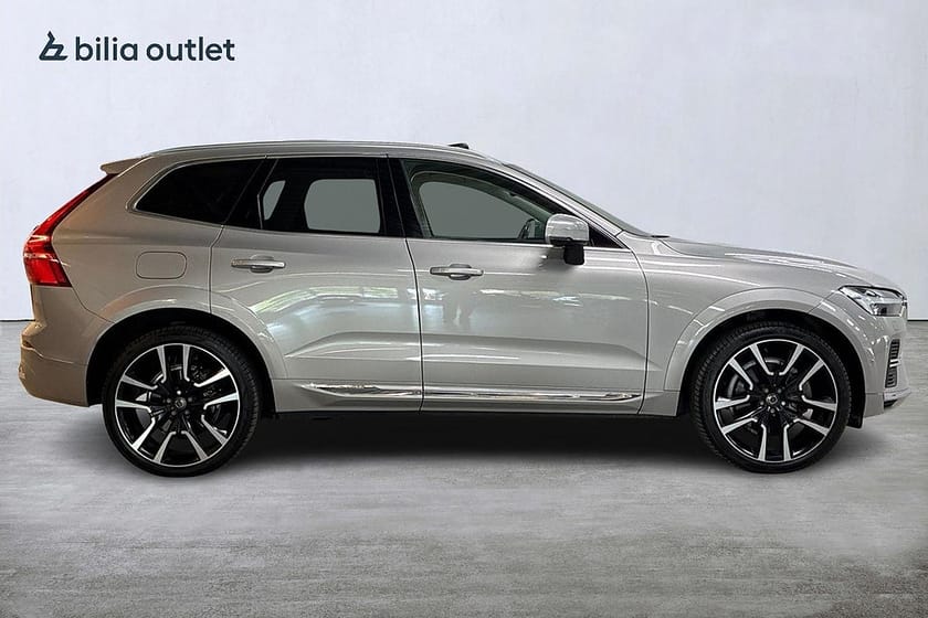 Bild 5 av Volvo XC60 Recharge T6 Inscription 340hk Panorama B&W HuD Drag
